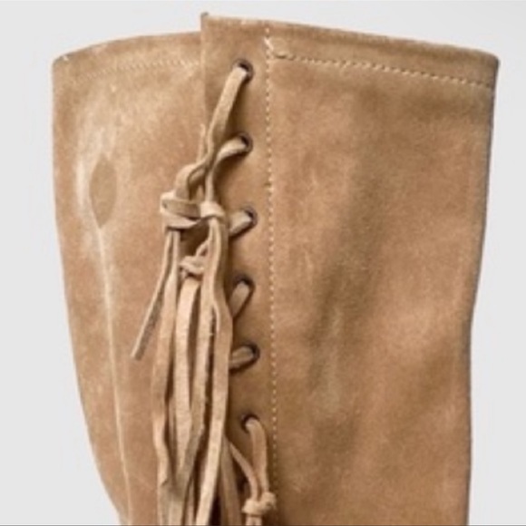 Stunning *COACH* Arianna Suede Fringe Boots - Picture 15 of 15